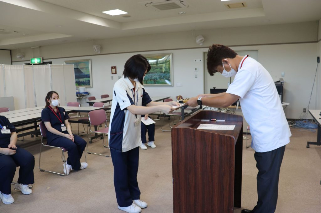 ラダー認定証の交付式